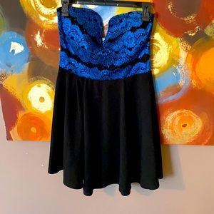 Size XL- Blue & Black Mini Dress